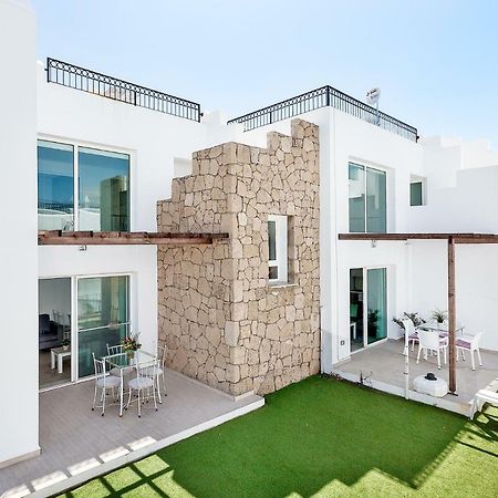Seaview Selvi Village Apt Karşıyaka  Dış mekan fotoğraf
