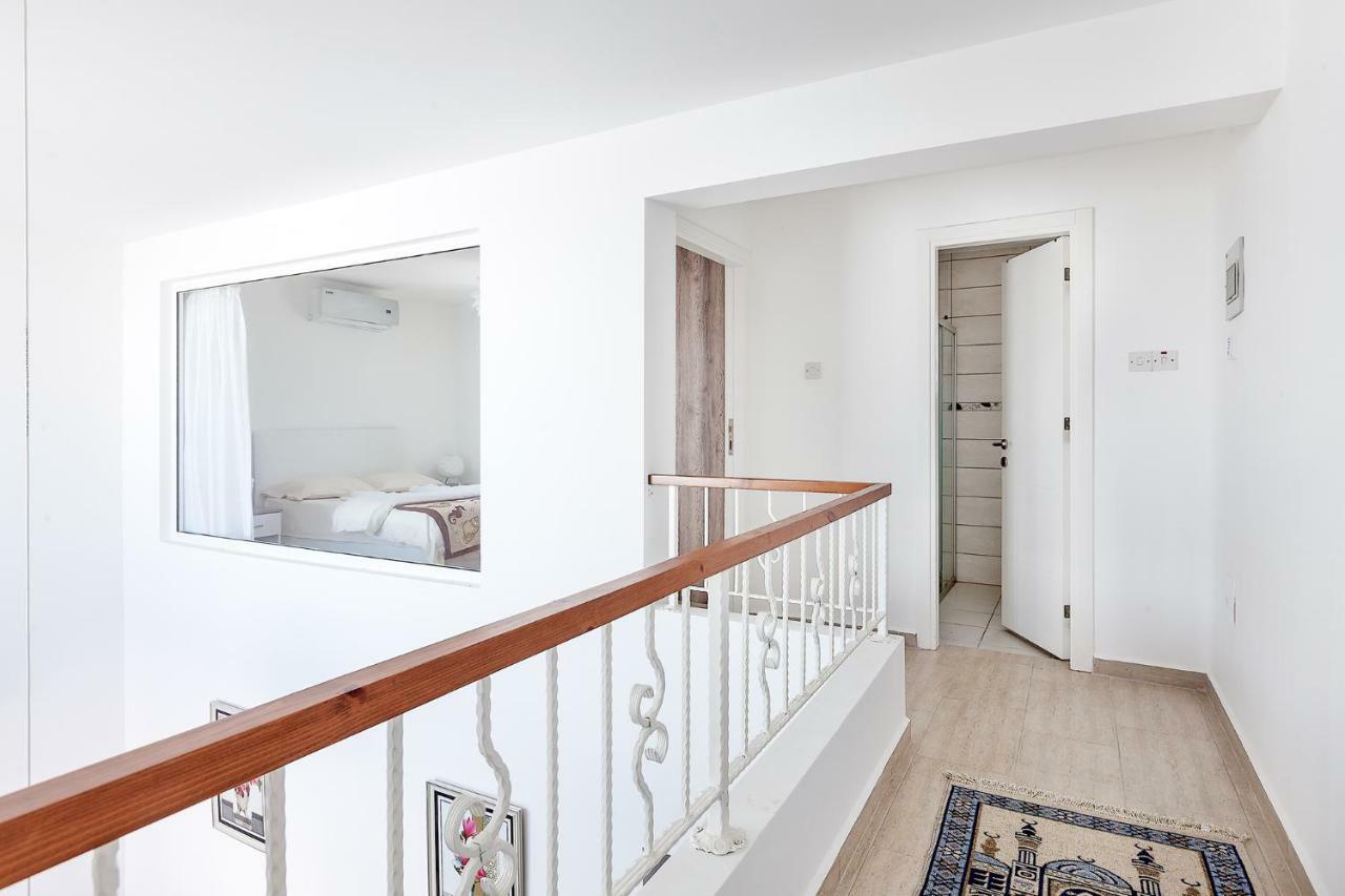 Seaview Selvi Village Apt Karşıyaka  Dış mekan fotoğraf