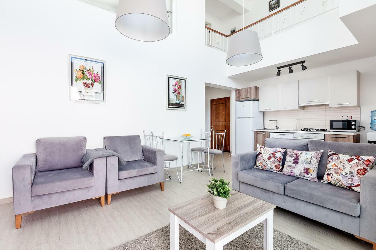 Seaview Selvi Village Apt Karşıyaka  Dış mekan fotoğraf